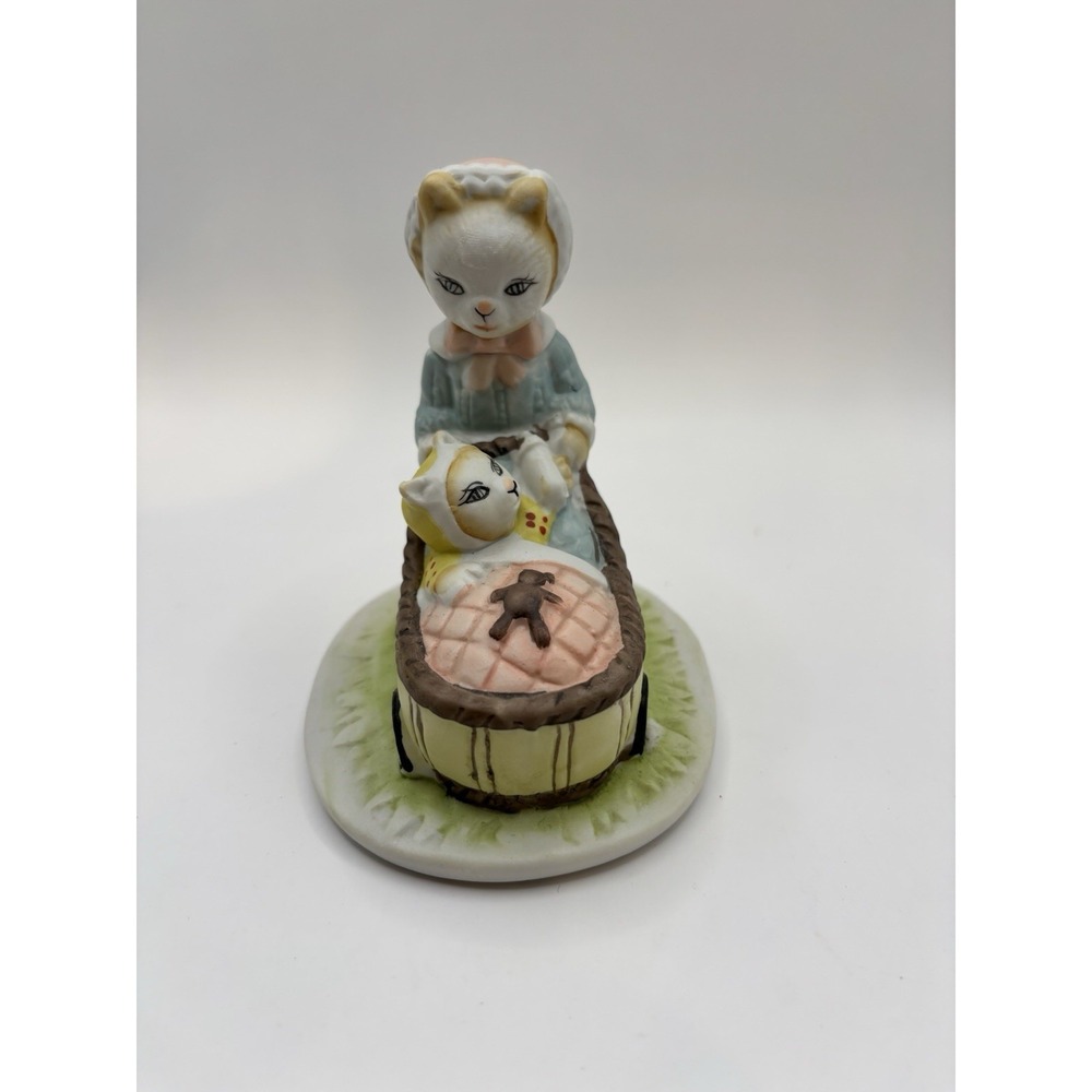 1989 Artmark Figurine Mama Cat Pushing Kitten In‎ Buggy